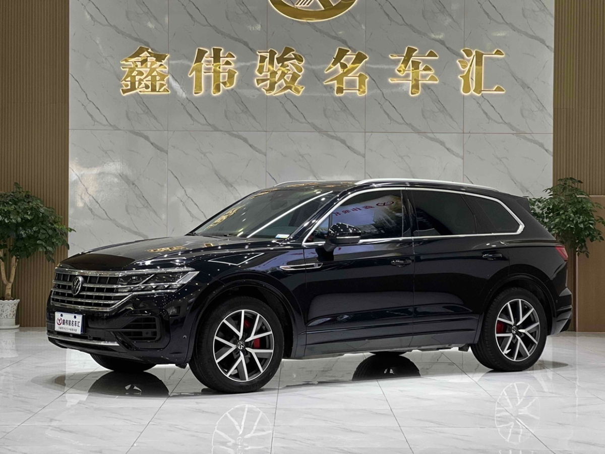 大眾 途銳  2022款 3.0TSI 銳享版 經(jīng)典運(yùn)動套裝圖片