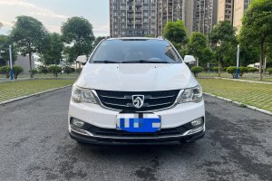 730 宝骏 1.5L 手动舒适型 7座