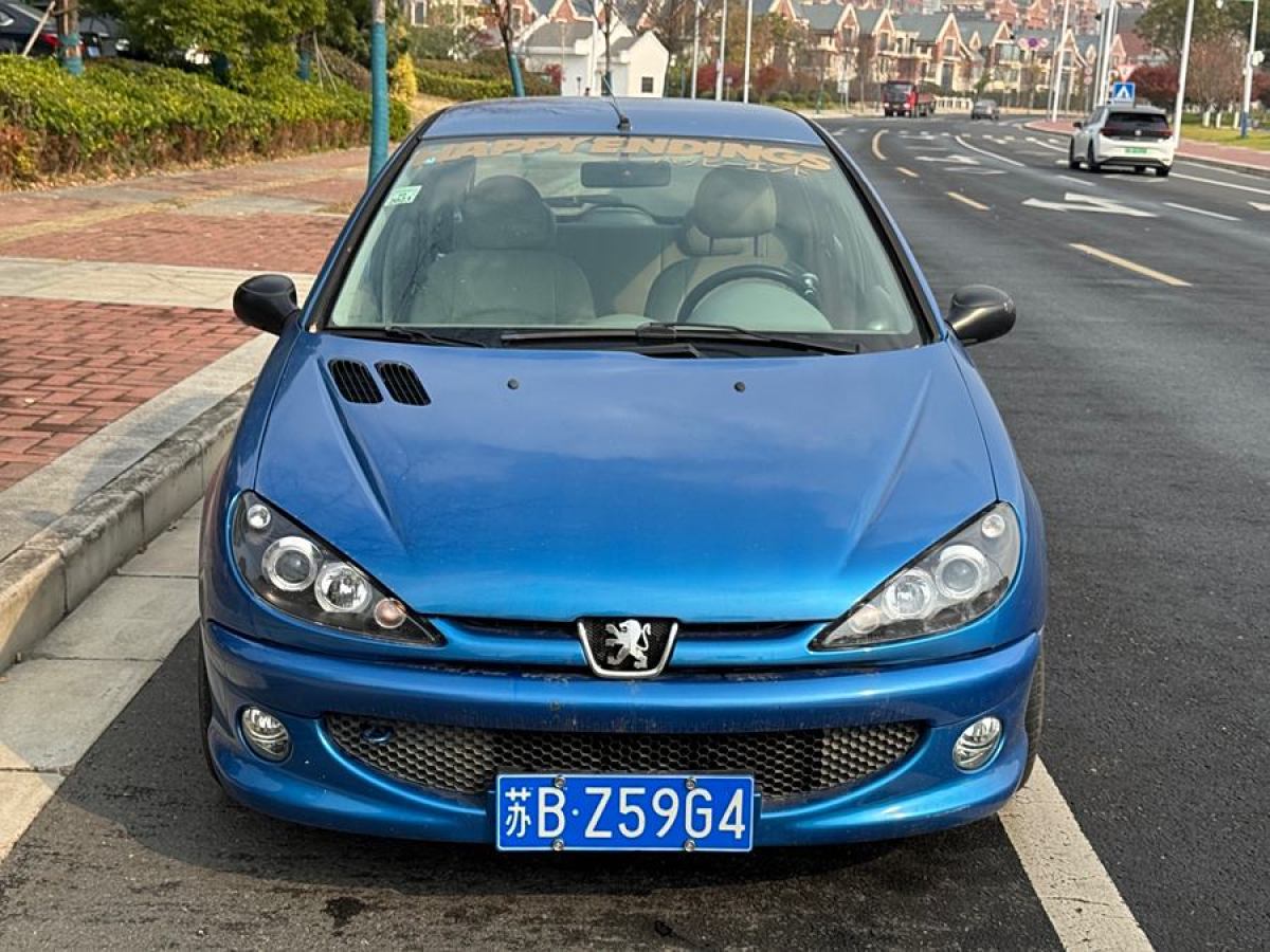 標(biāo)致 206  2005款 1.6L 手動風(fēng)尚版圖片