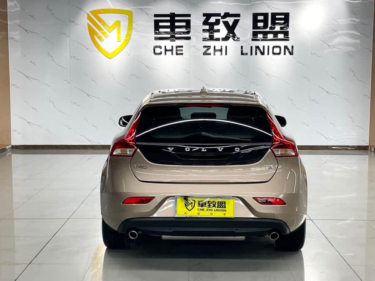 沃爾沃 V40  2016款 T3 智逸版圖片