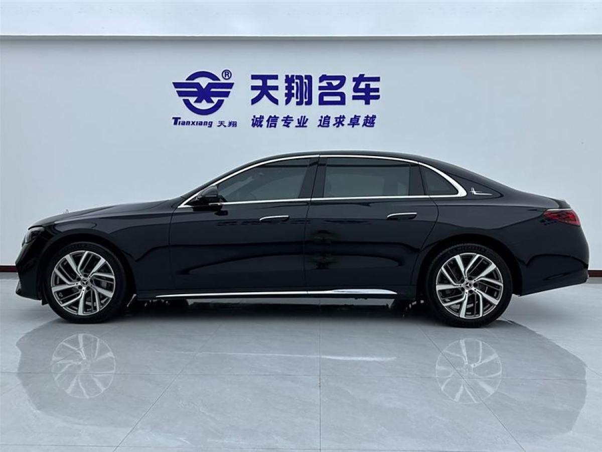 奔馳 奔馳E級  2024款 改款 E 300 L 時尚型圖片