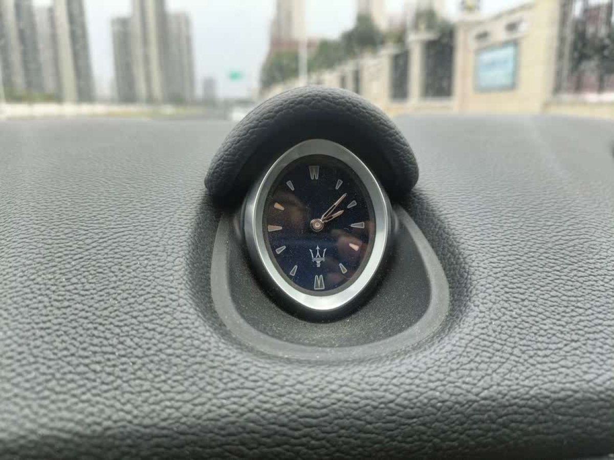 瑪莎拉蒂 Ghibli  2017款 3.0T 標(biāo)準(zhǔn)版圖片