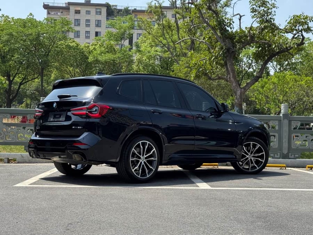 寶馬 寶馬X3  2023款 改款 xDrive30i 領(lǐng)先型 M曜夜套裝圖片