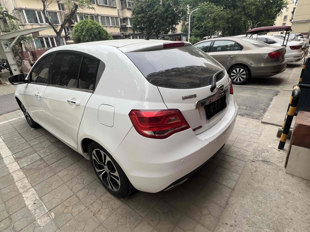 吉利 帝豪  2014款 兩廂 1.3T CVT精英型圖片
