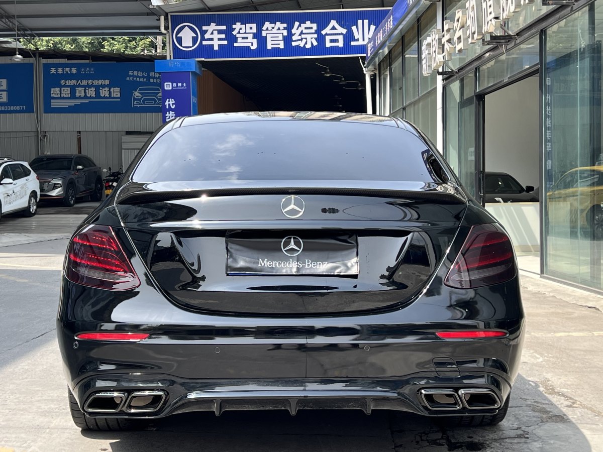 奔馳 奔馳E級(jí)  2019款 改款 E 300 L 豪華型圖片