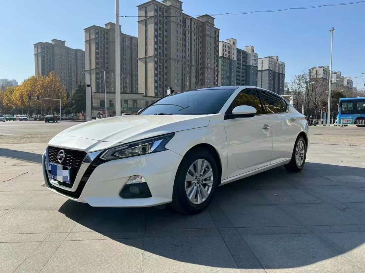 日產(chǎn) 天籟  2019款 2.0L XE 時尚版圖片