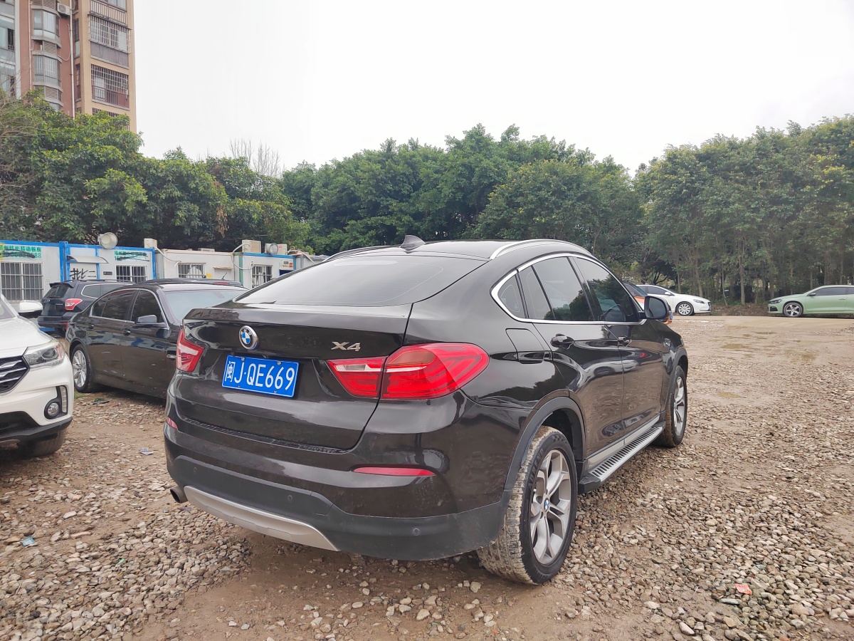 寶馬 寶馬X4  2014款 xDrive20i X設(shè)計(jì)套裝圖片