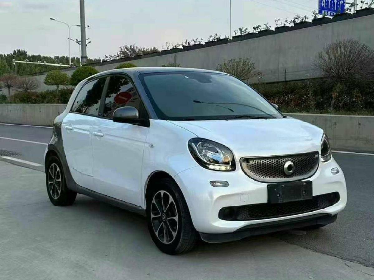 smart forfour 圖片