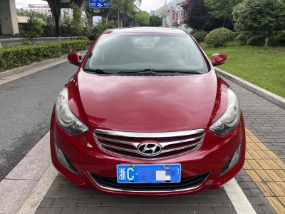 2013年3月 現(xiàn)代 朗動 1.6L 自動領(lǐng)先型圖片