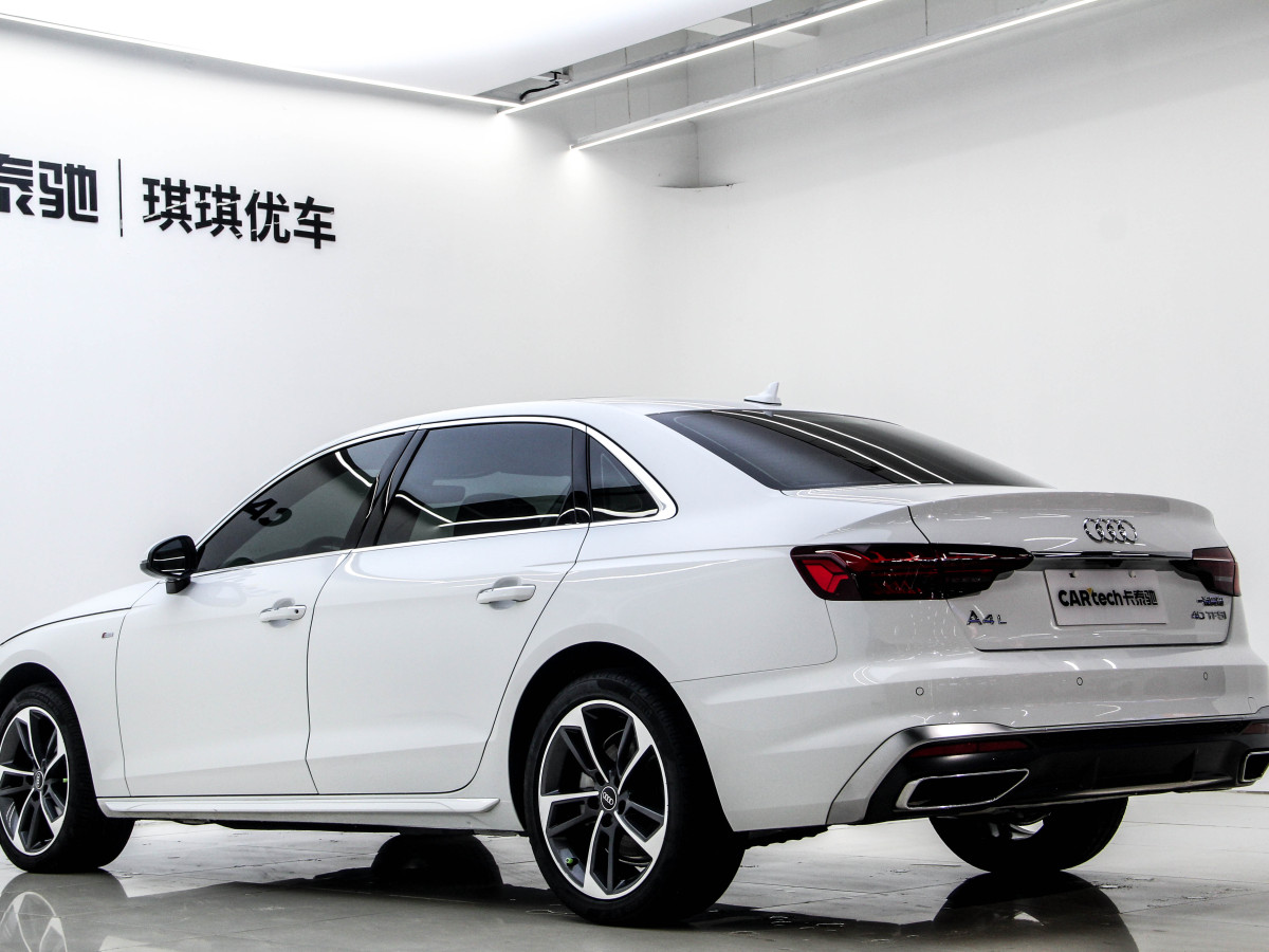 奧迪 奧迪A4L  2024款 40 TFSI 時(shí)尚動(dòng)感型圖片