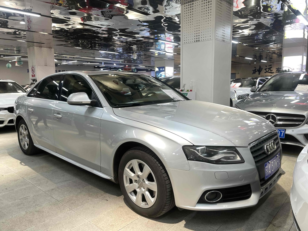 奧迪 奧迪A4L  2010款 2.0 TFSI 技術型圖片