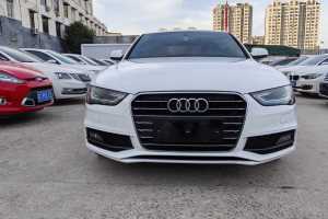 奥迪A4L 奥迪 35 TFSI 典藏版 S line舒适型