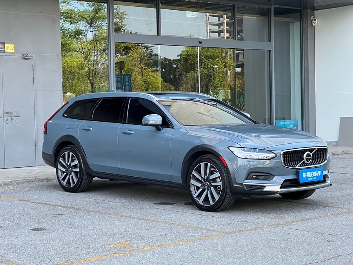 2021年10月沃爾沃 V90  2024款 Cross Country B5 AWD 智尊版