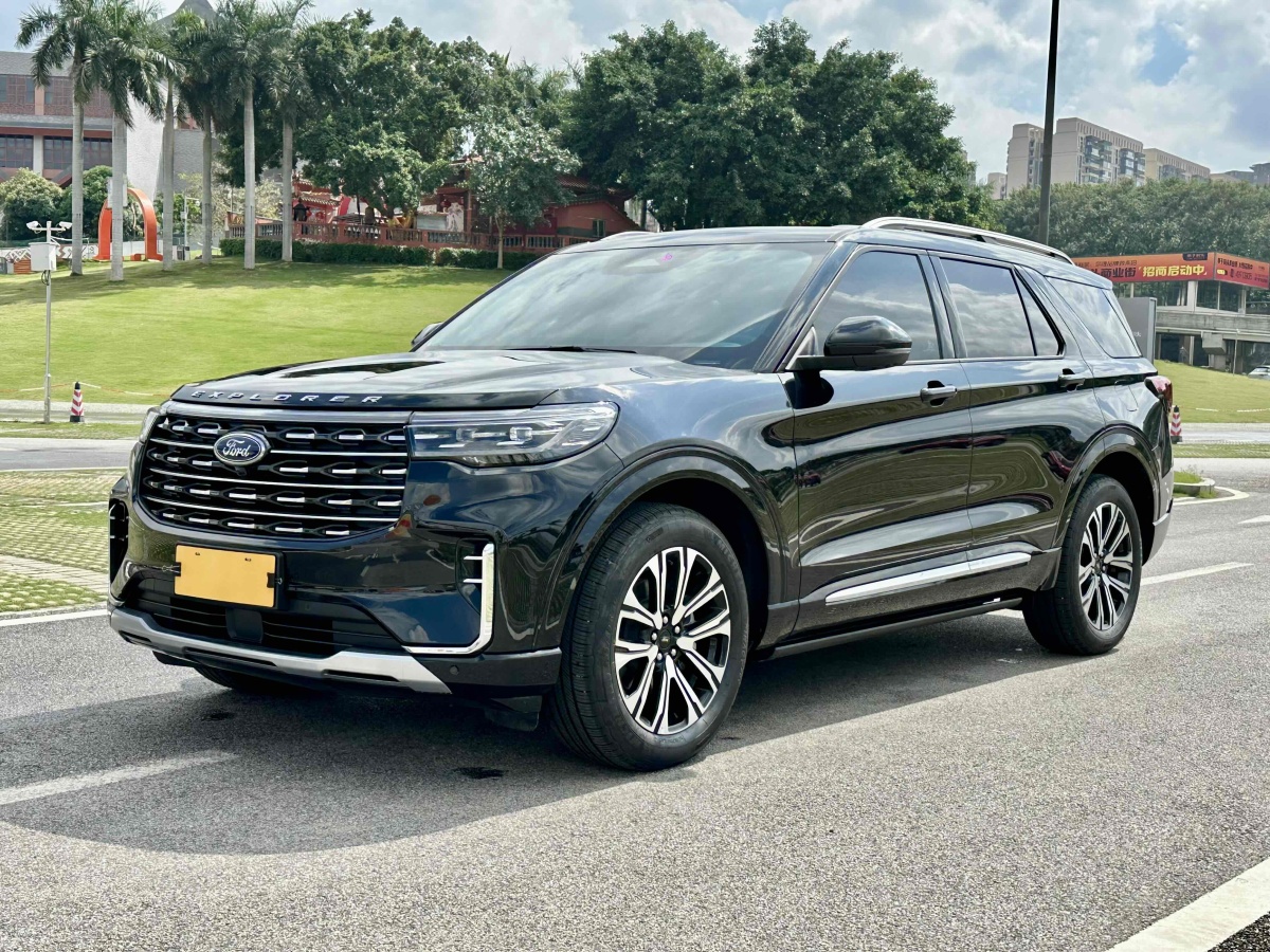 2024年12月福特 探險(xiǎn)者  2024款 2.3T EcoBoost 四驅(qū)鈦金版 6座