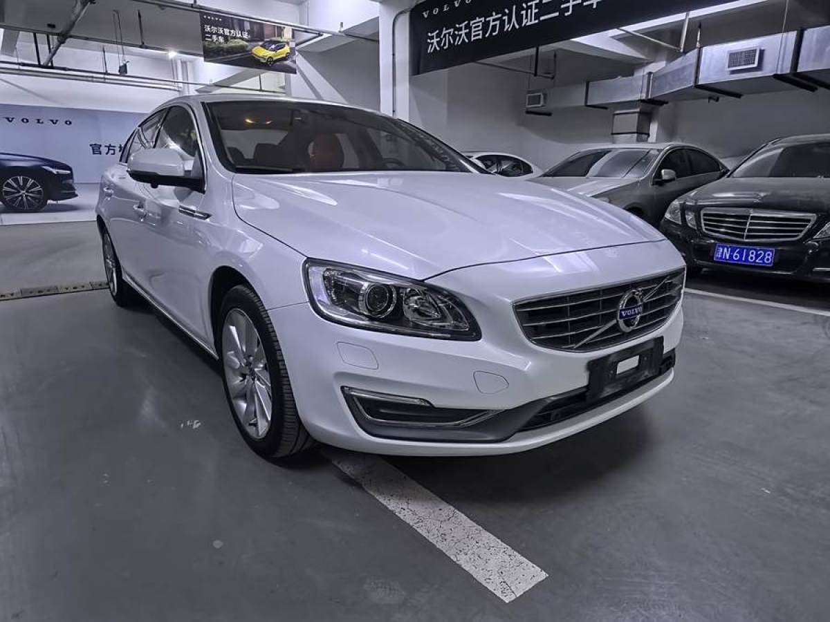 沃爾沃 S60  2016款 L 2.0T T4 智遠版圖片