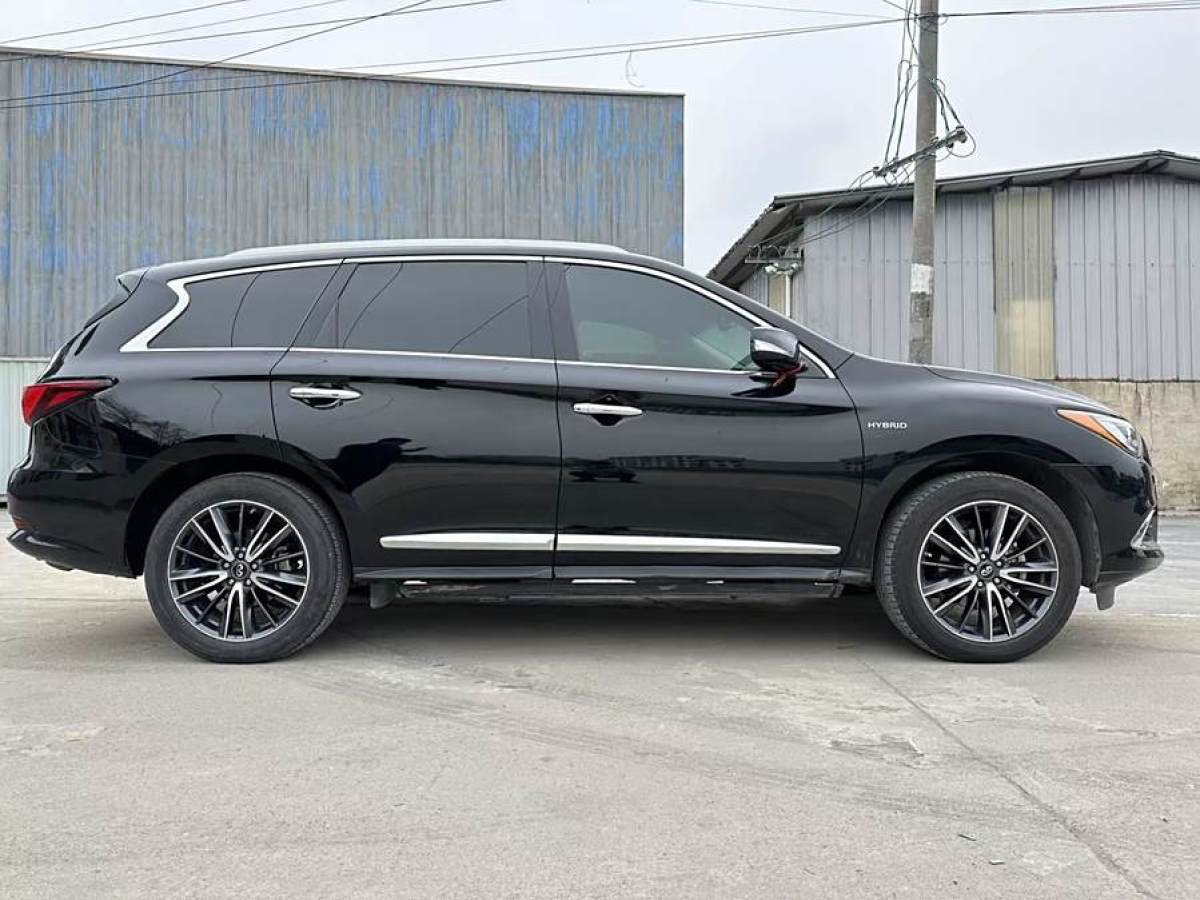 英菲尼迪 QX60  2020款 2.5 S/C Hybrid 兩驅(qū)卓越版 國VI圖片