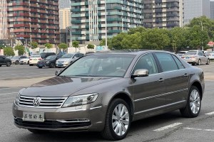 輝騰 大眾 3.6L V6 4座加長(zhǎng)Individual版