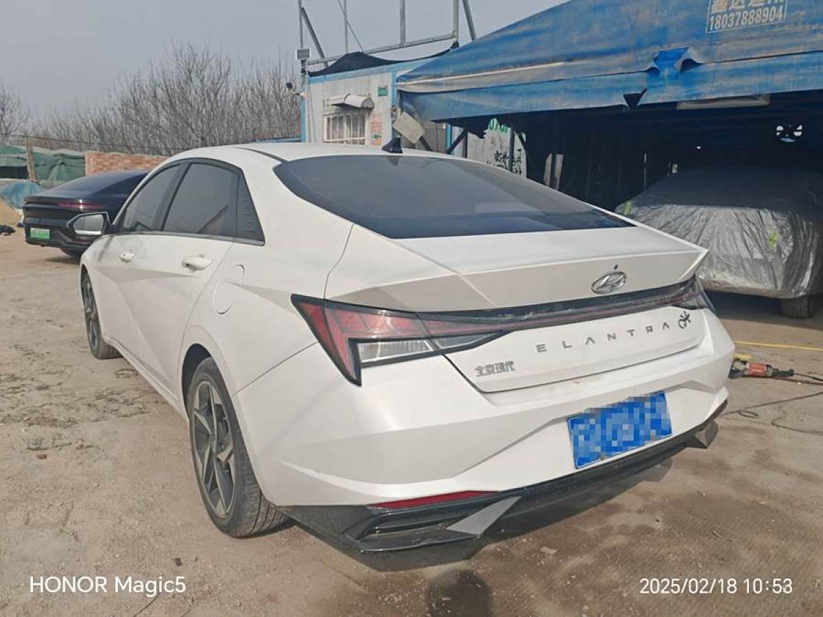 現(xiàn)代 伊蘭特  2021款 1.5L LUX尊貴版圖片