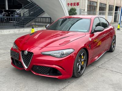 2019年1月 阿爾法·羅密歐 Giulia 2.9T 510HP 四葉草版圖片