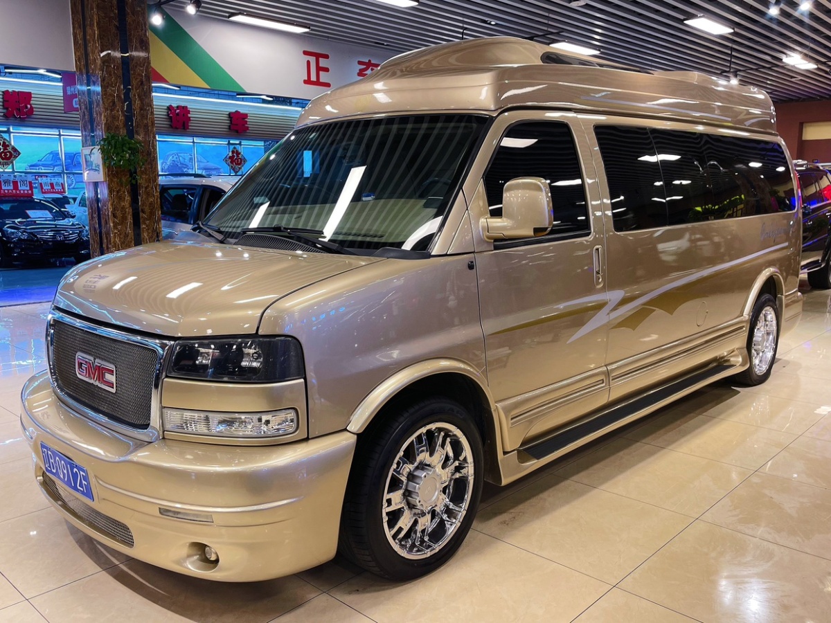 GMC SAVANA  2012款 6.0L 總裁級無隱私屏版圖片