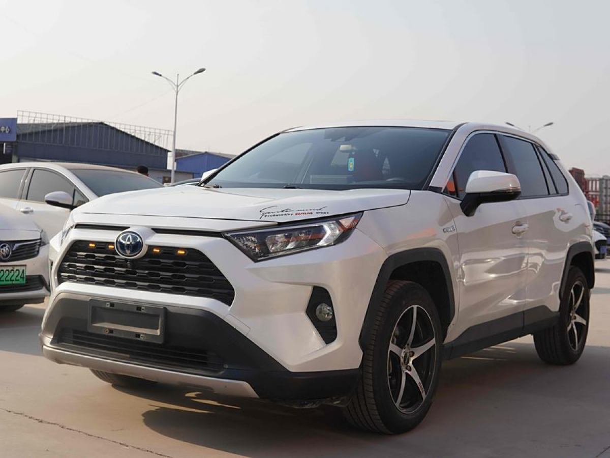 豐田 RAV4榮放  2023款 雙擎 2.5L E-CVT兩驅(qū)精英版圖片