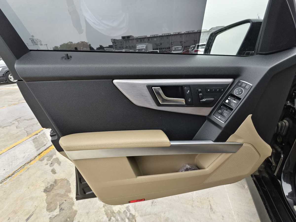 奔馳 奔馳GLK級  2012款 GLK 300 4MATIC 動感型圖片