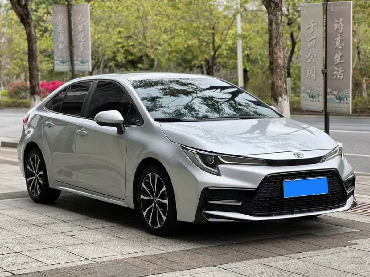 豐田 雷凌  2022款 185T CVT運(yùn)動(dòng)版圖片