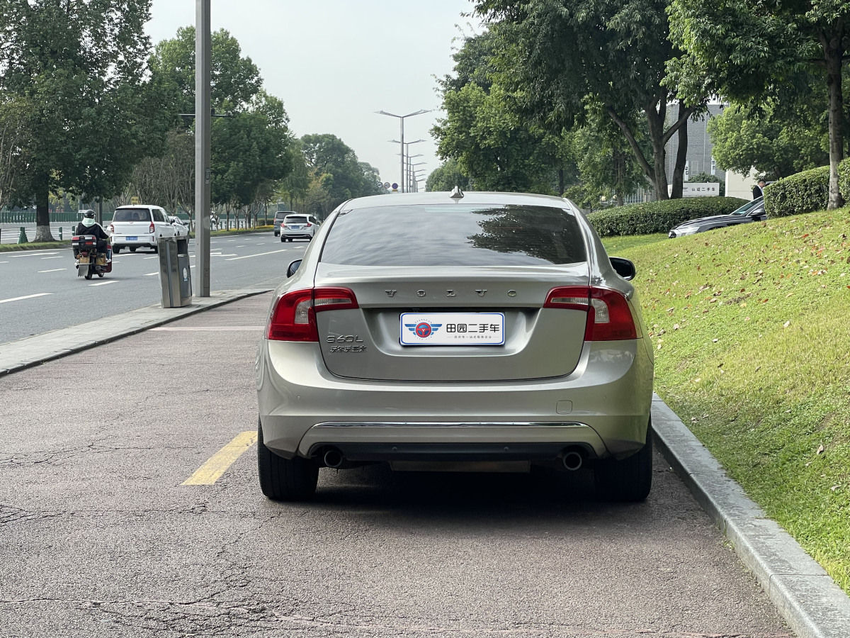 沃爾沃 S60  2015款 L 2.0T 智行版圖片