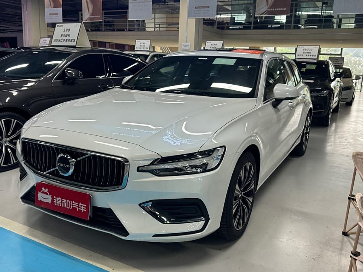 2024年10月沃爾沃 V90  2024款 Cross Country B5 AWD 智遠(yuǎn)版