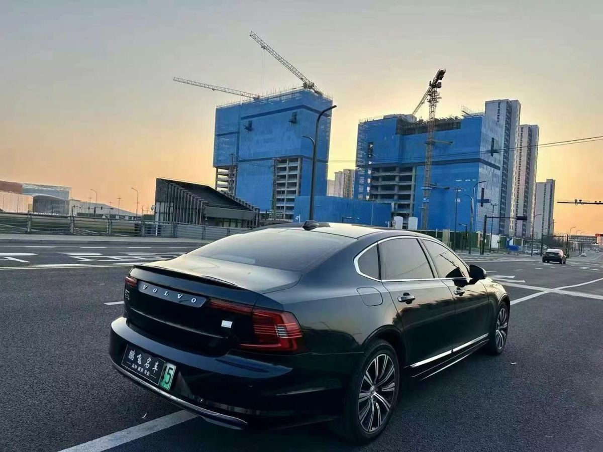 沃爾沃 S90  2021款 B4 基本型圖片