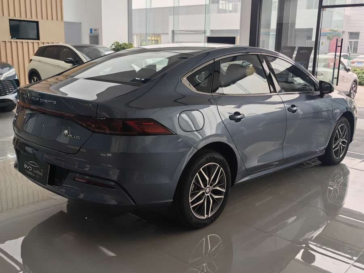 比亞迪 秦PLUS  2024款 榮耀版 DM-i 120KM超越型圖片