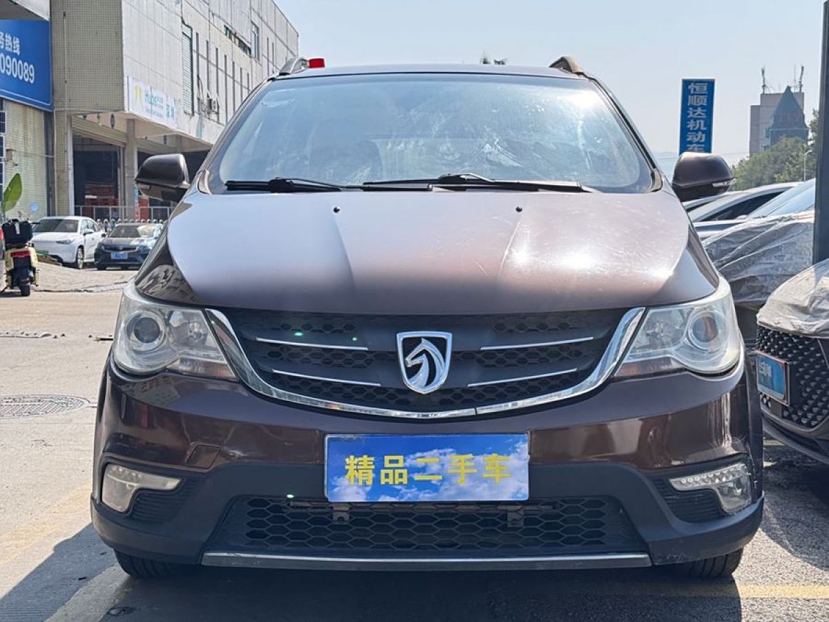 寶駿 730  2014款 1.5L 手動舒適型 7座圖片