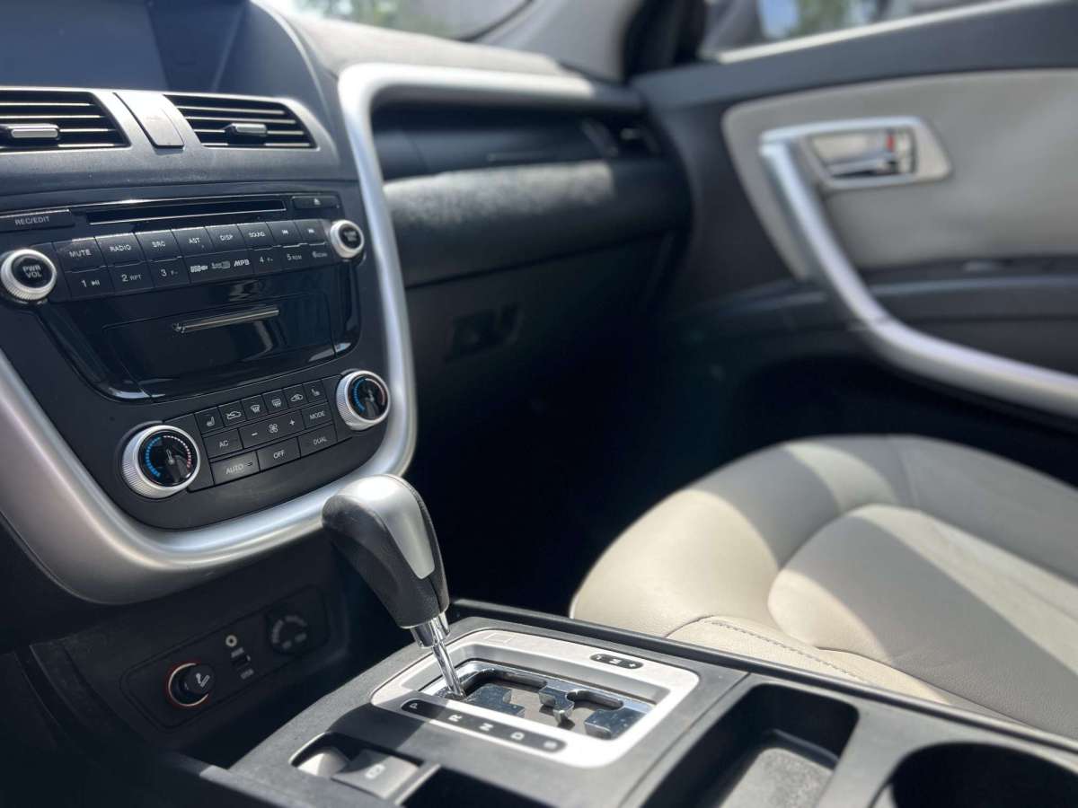 奔騰 X80  2013款 2.0L 自動豪華型圖片