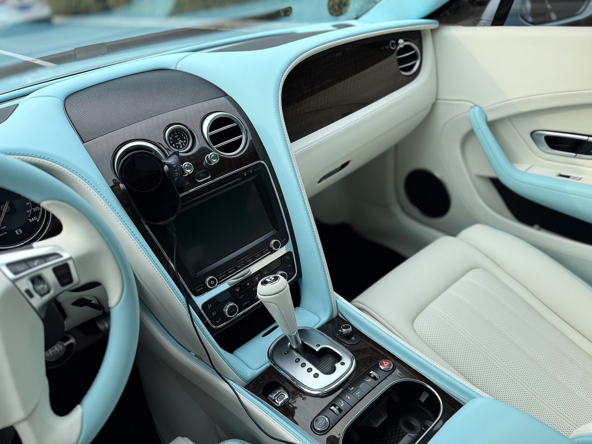 賓利 歐陸  2012款 4.0T GT V8圖片