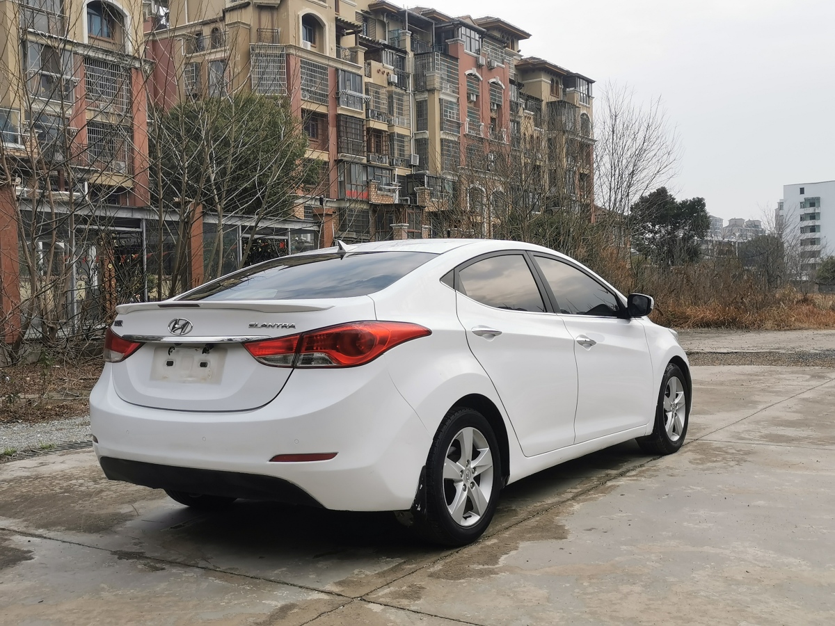 現(xiàn)代 朗動  2015款 1.6L 自動領先型圖片