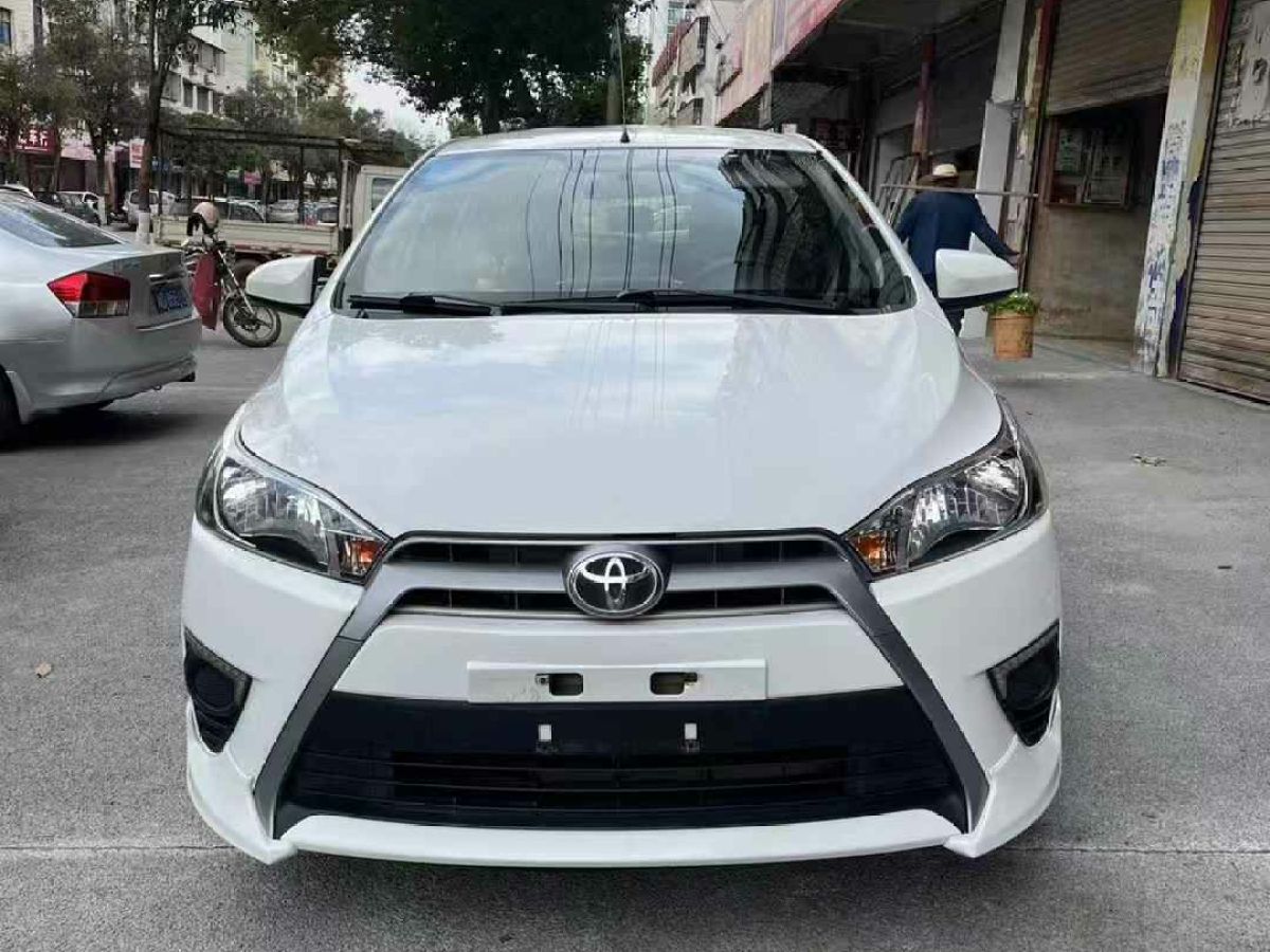 豐田 雅力士  2016款 YARiS L 致炫 1.5G 勁速天窗版圖片