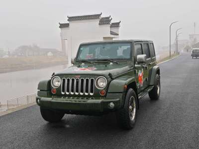 2013年3月 Jeep 牧馬人(進(jìn)口) 3.6L Sahara 四門版圖片