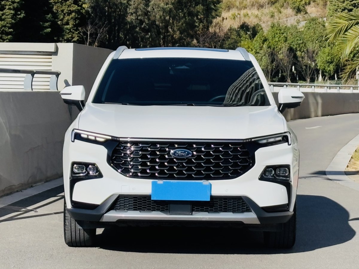 福特 領(lǐng)睿  2023款 EcoBoost 170 尊領(lǐng)型PLUS圖片