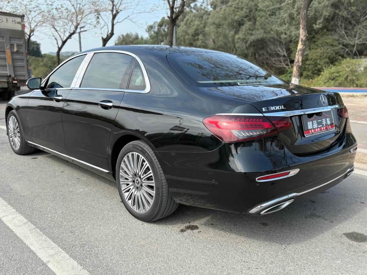 奔馳 奔馳E級  2021款 改款 E 300 L 豪華型圖片
