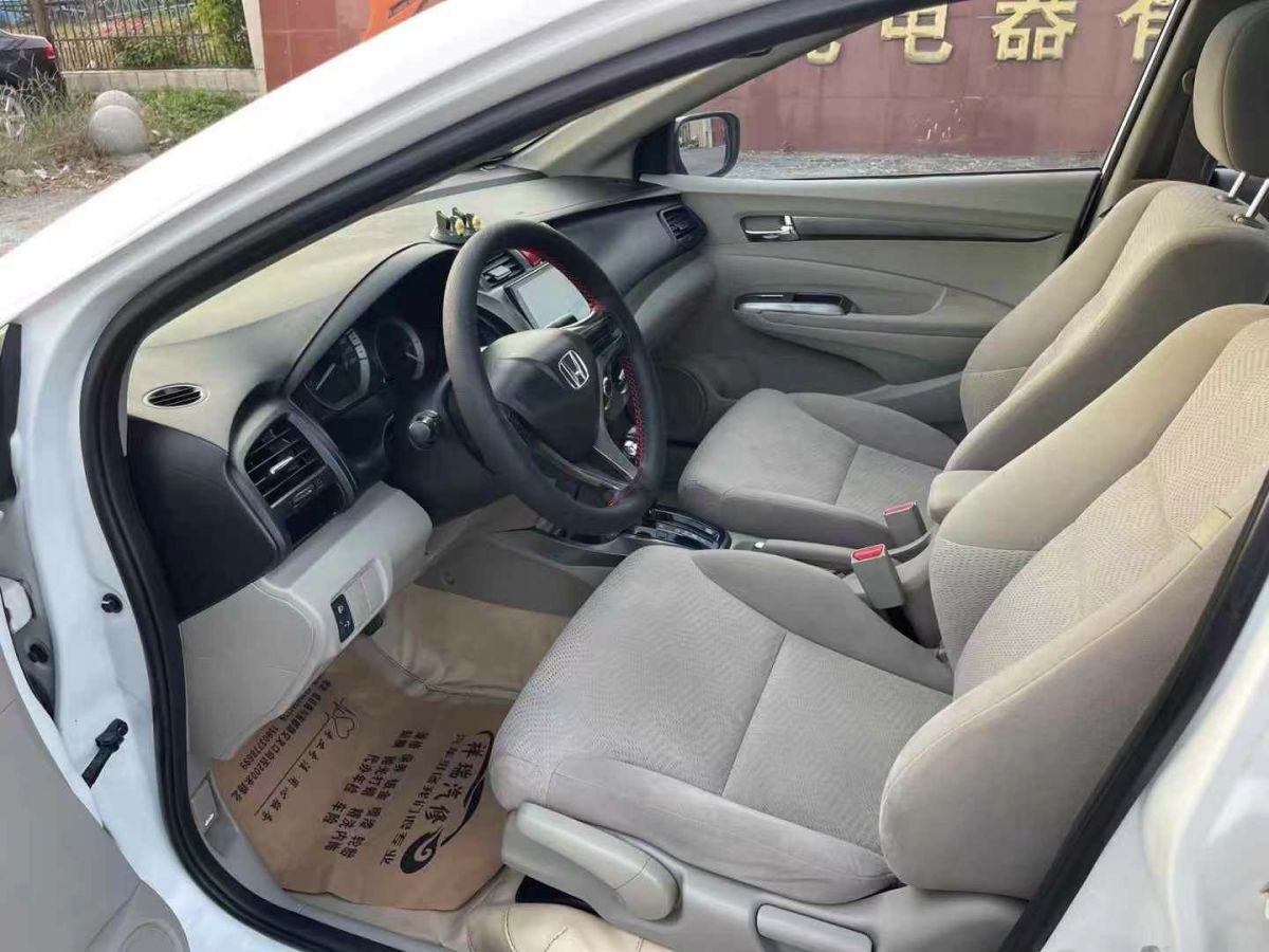 本田 鋒范  2015款 1.5L CVT旗艦版圖片