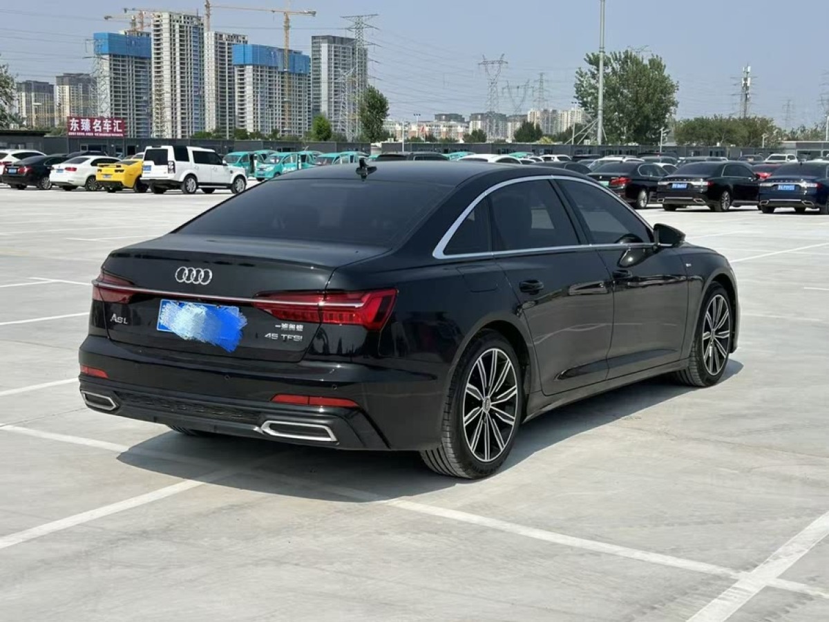奧迪 奧迪A6L  2021款 45 TFSI 臻選動(dòng)感型圖片