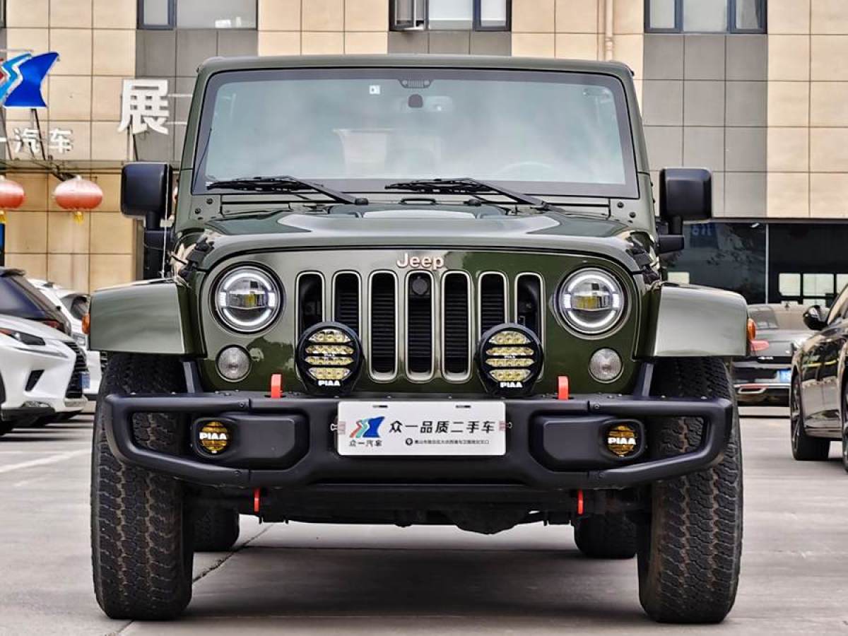 2017年1月Jeep 牧馬人  2016款 3.0L Sahara 75周年致敬版