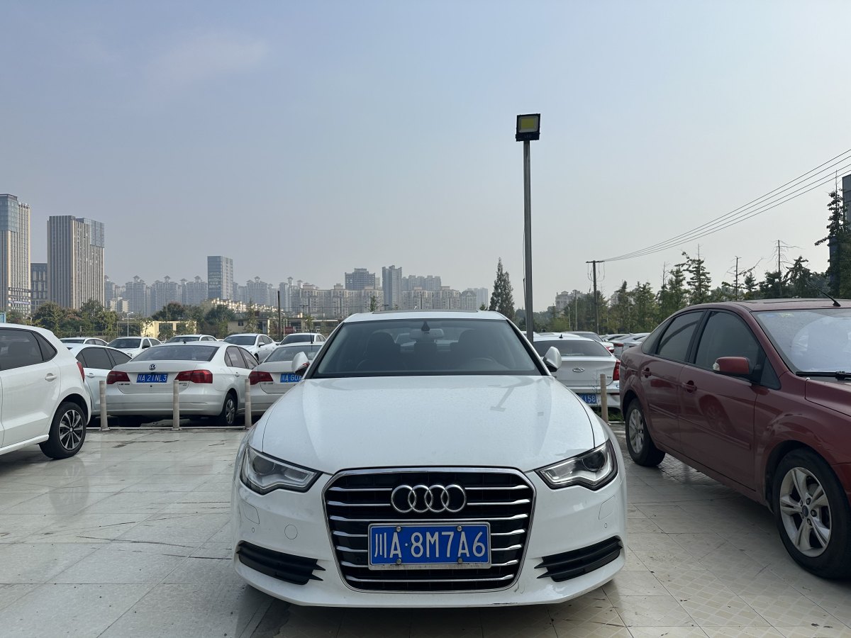 奧迪 奧迪A6L  2014款 TFSI 標(biāo)準(zhǔn)型圖片