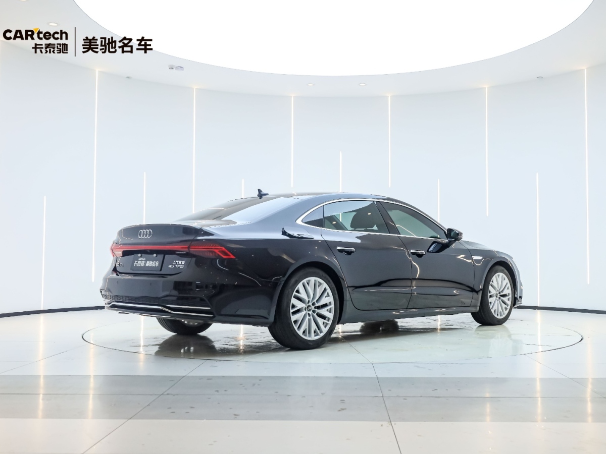 奧迪 奧迪A7L  2024款 45TFSI S-line 筑夢型 流晶套裝圖片