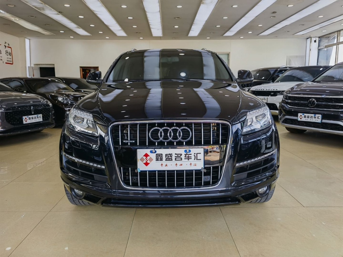 2013年4月奧迪 奧迪Q7  2013款 35 TFSI 進(jìn)取型