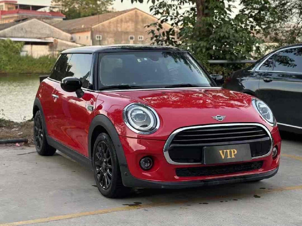 MINI MINI  2021款 1.5T COOPER 經(jīng)典派圖片