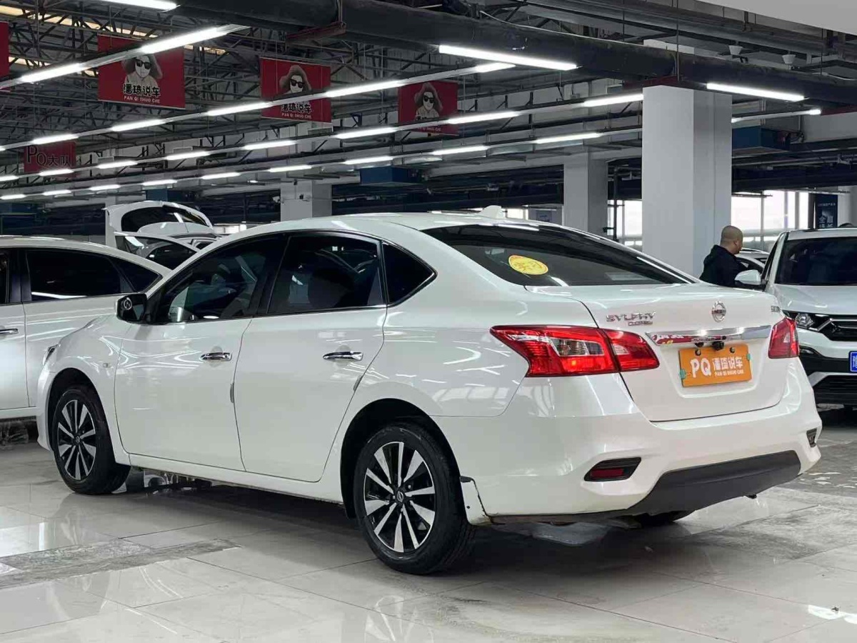 日產(chǎn) 軒逸  2019款  經(jīng)典 1.6XE CVT舒適版圖片