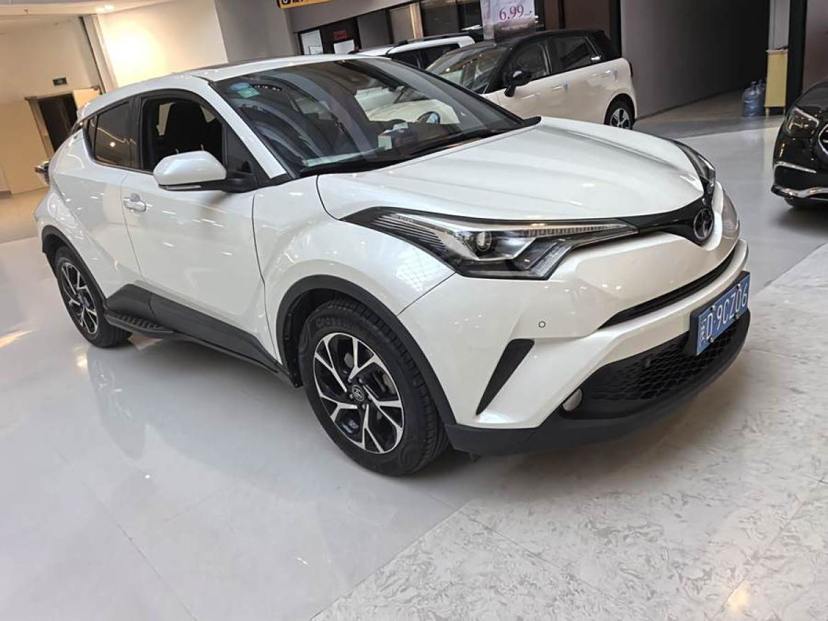 2019年4月豐田 C-HR  2018款 2.0L 豪華天窗版 國V