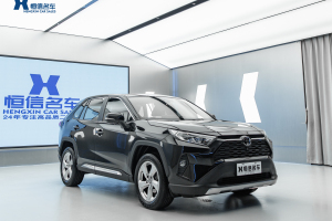 RAV4 丰田 荣放 2.0L CVT两驱风尚版