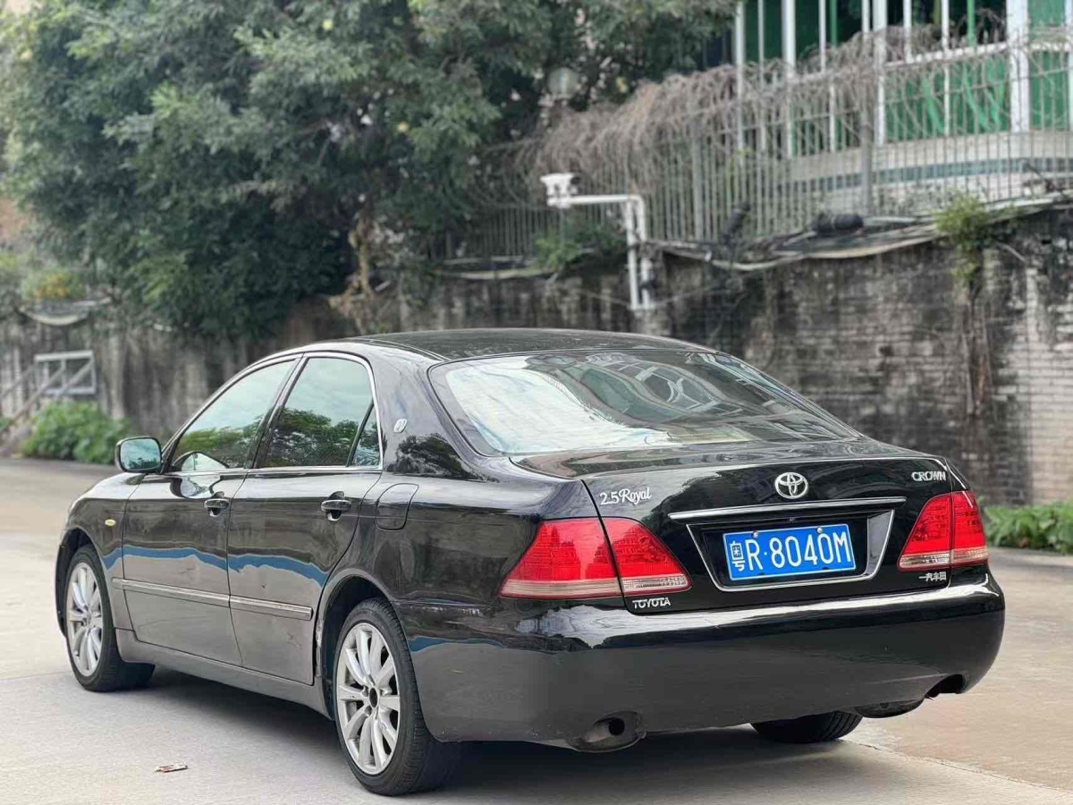 豐田 皇冠  2005款 3.0L Royal E圖片